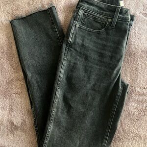 Madewell Curvy Mid-Rise Black Jeans
